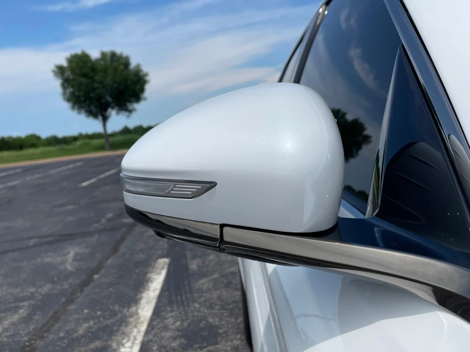 2021 Genesis G70 - Image 23 of 31
