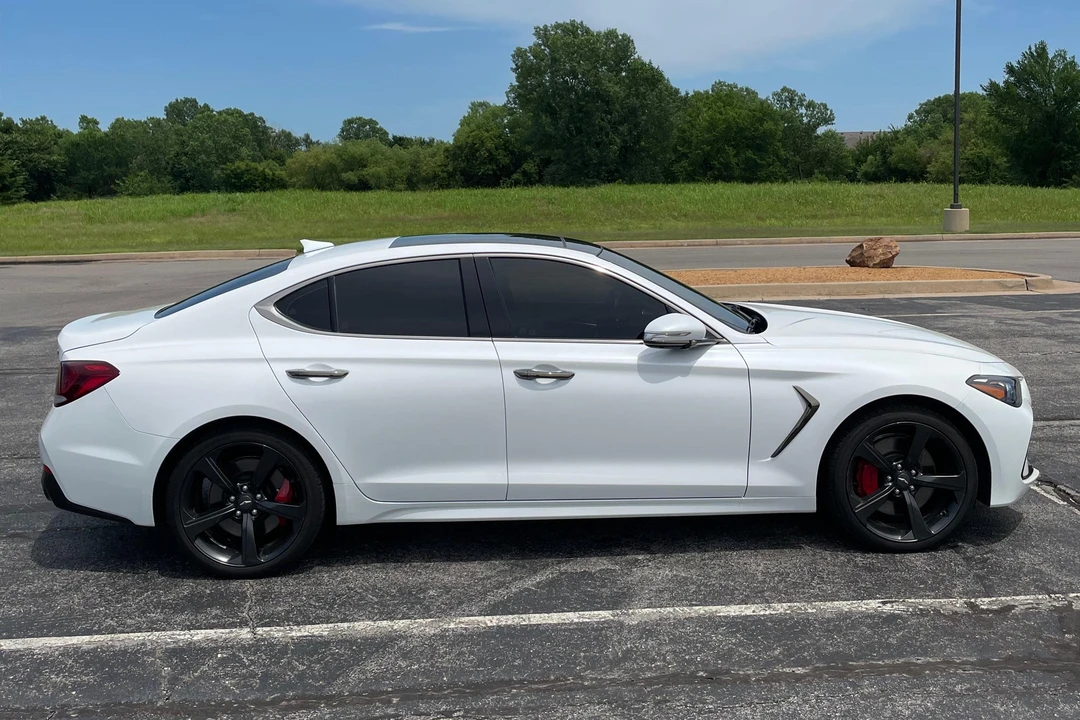 2021 Genesis G70 - Image 10 of 31