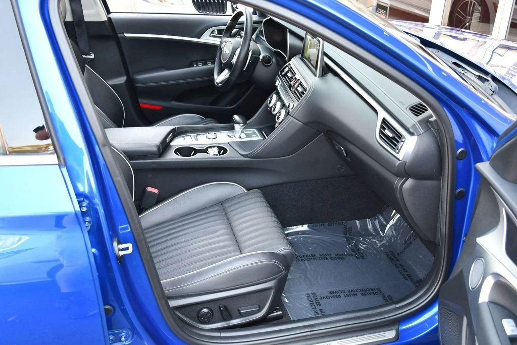 2021 Genesis G70 - Image 18 of 21