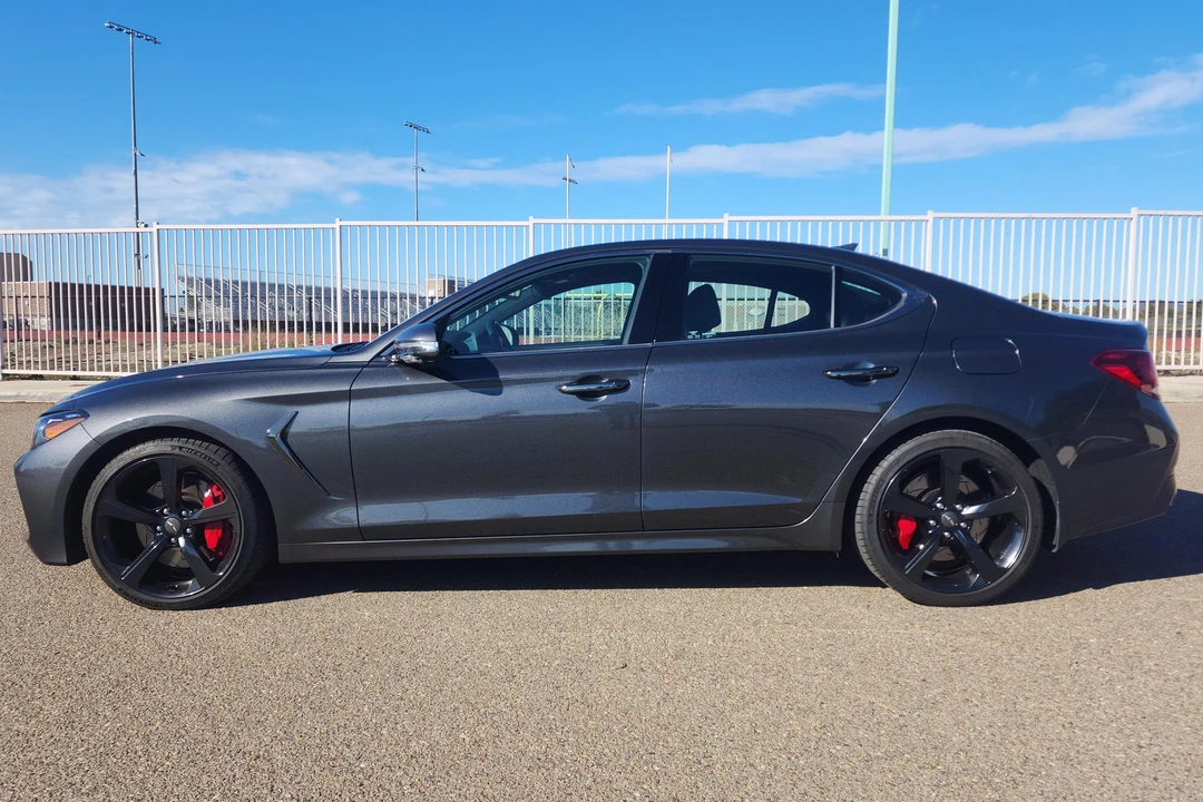 2021 Genesis G70 - Image 3 of 31