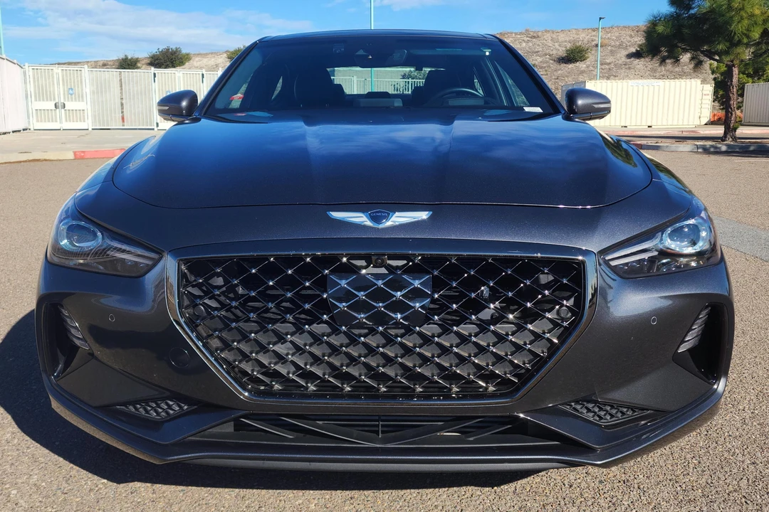 2021 Genesis G70 - Image 2 of 31