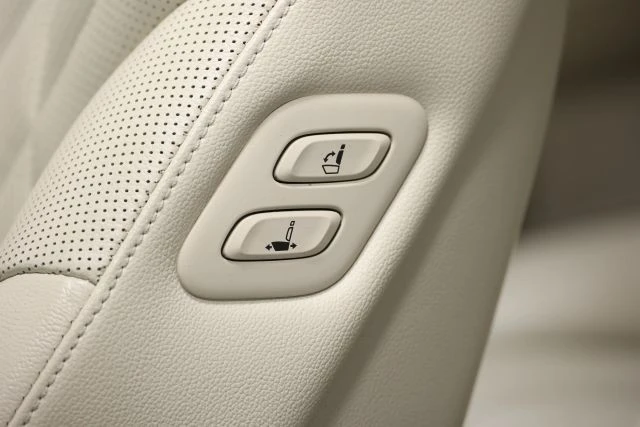 2021 Genesis G80 - Image 18 of 21