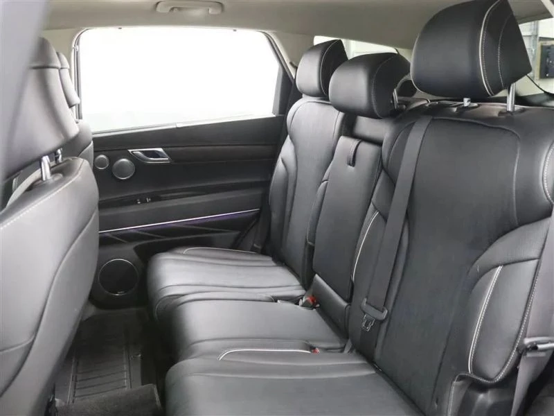 2021 Genesis GV80 - Image 11 of 12