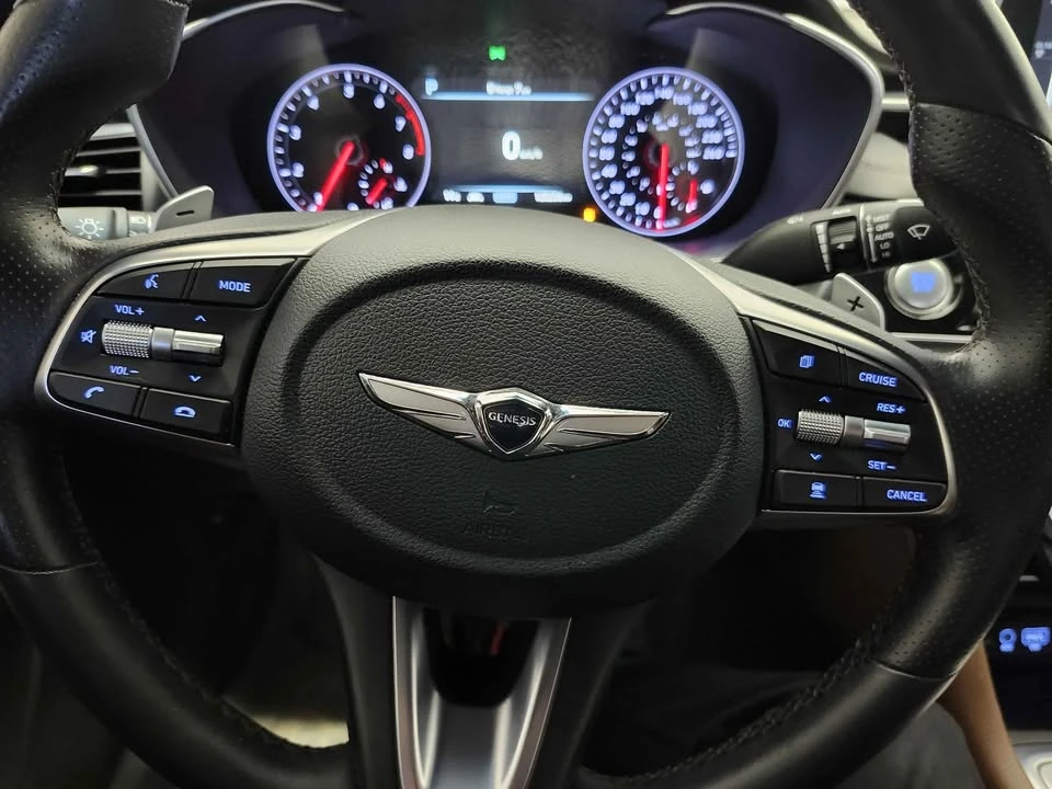 2021 Genesis G70 - Image 14 of 15