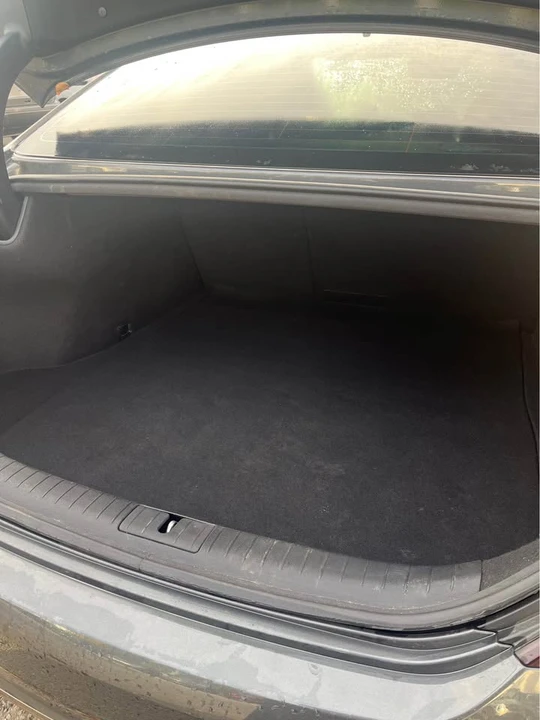 2021 Genesis G70 - Image 7 of 14