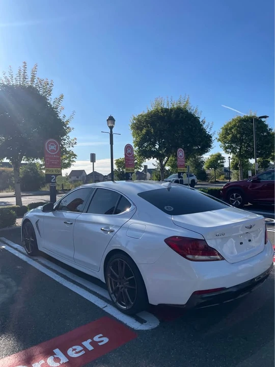 2021 Genesis G70 - Image 6 of 9