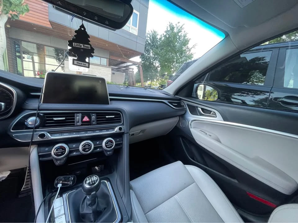 2021 Genesis G70 - Image 8 of 9