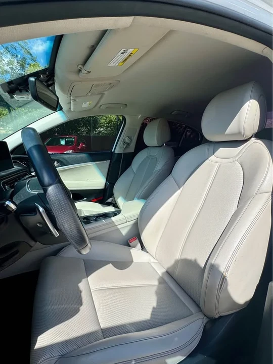 2021 Genesis G70 - Image 6 of 10