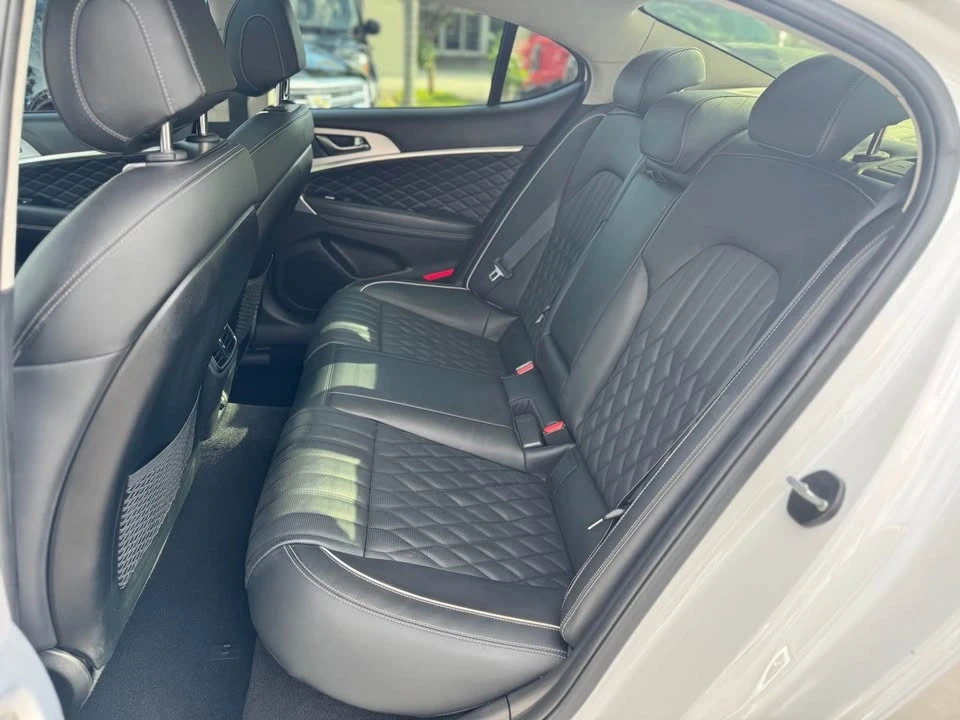 2021 Genesis G70 - Image 5 of 14