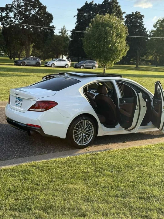 2021 Genesis G70 - Image 18 of 19