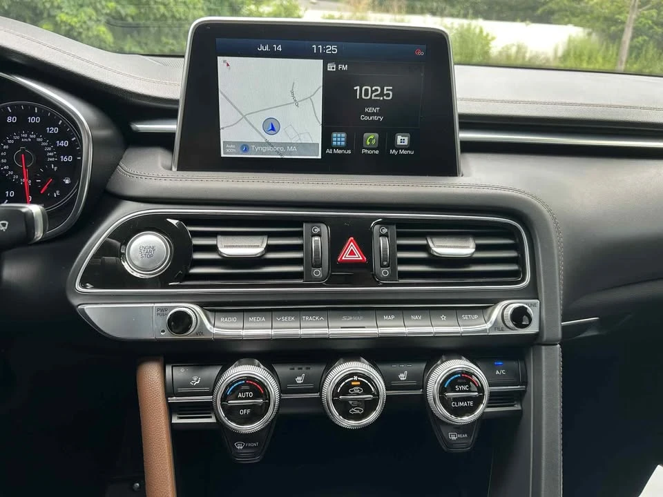 2021 Genesis G70 - Image 16 of 20