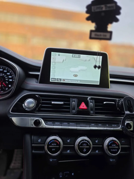 2021 Genesis G70 - Image 18 of 19