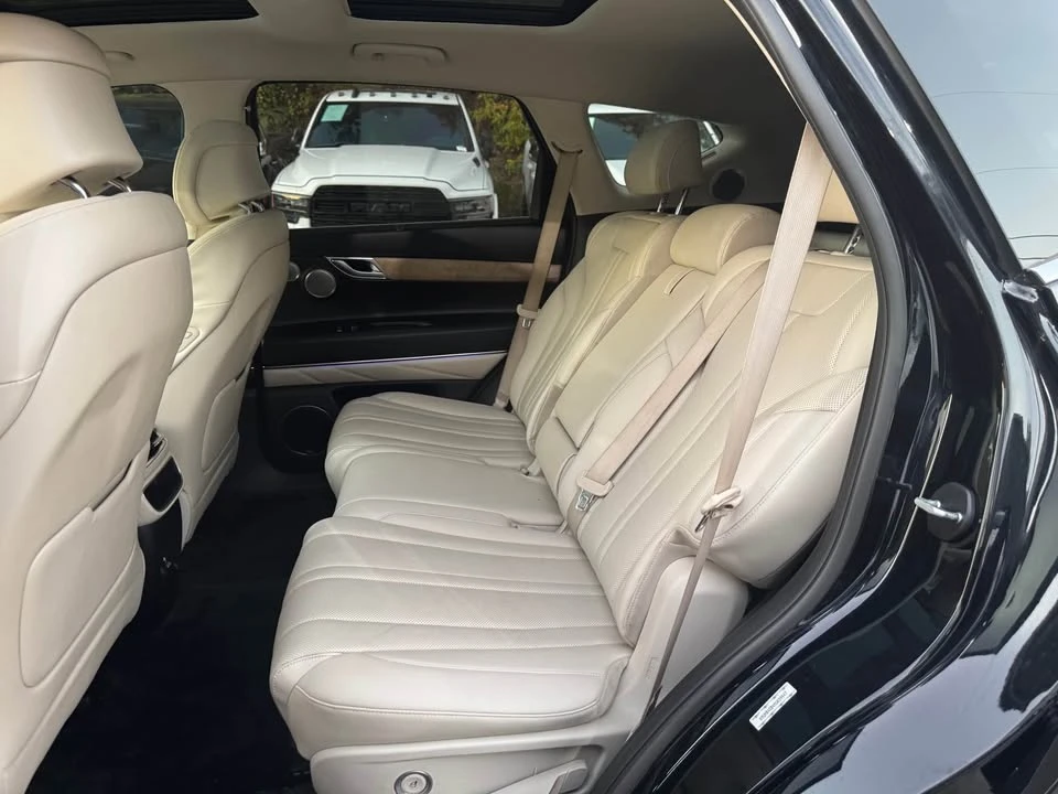 2021 Genesis GV80 - Image 17 of 20