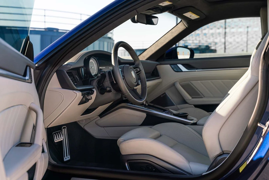 2021 Porsche 992 Turbo S - Image 16 of 31