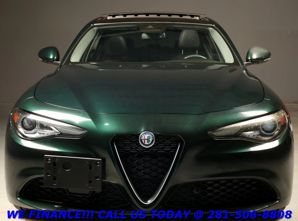 2021 Alfa Romeo Giulia - Image 8 of 21