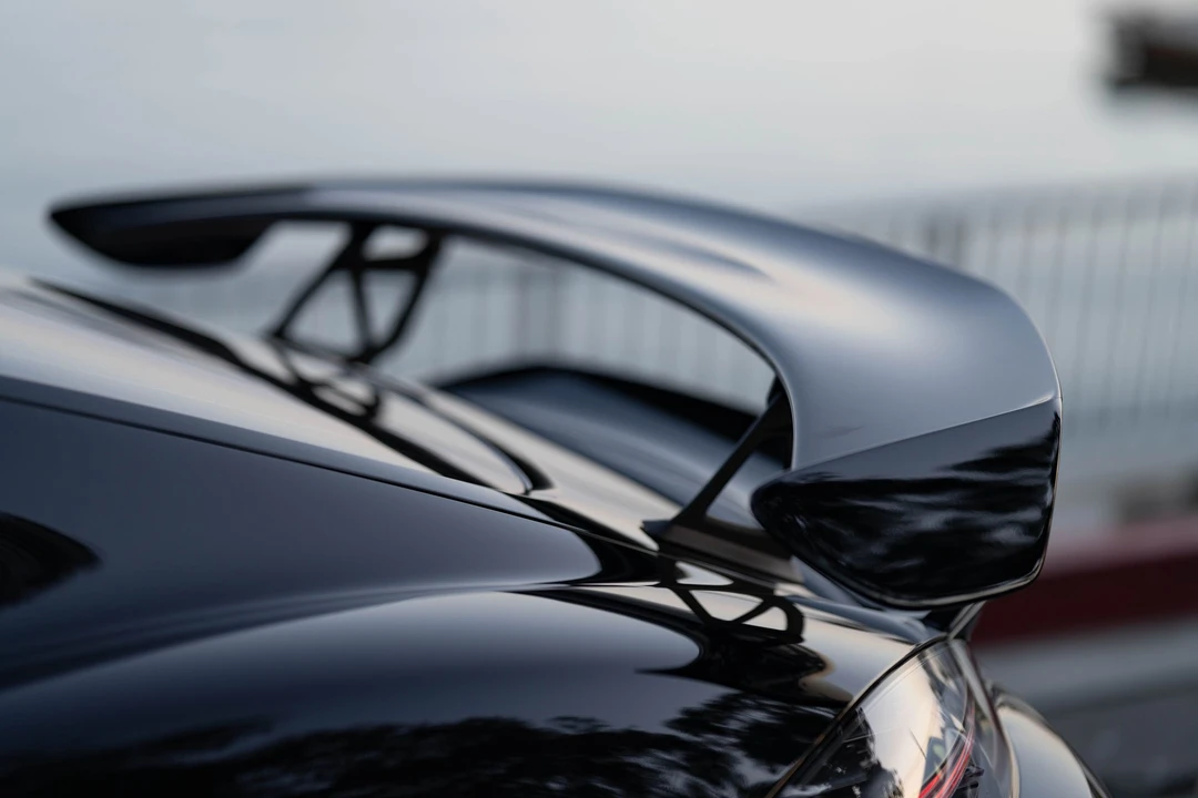 2021 Porsche 718 Cayman GT4 - Image 6 of 7
