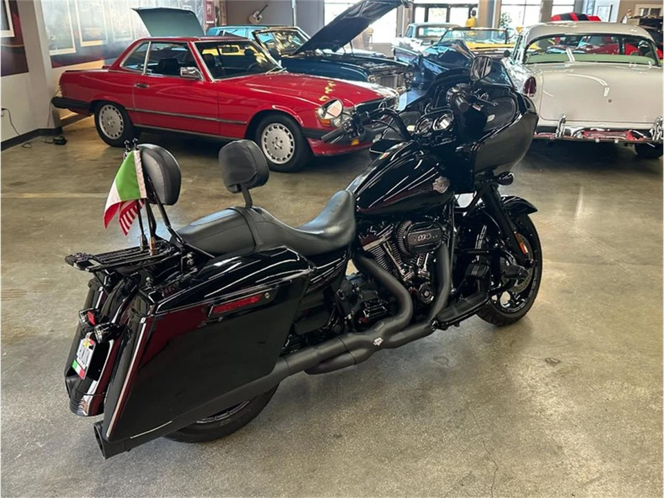 2021 Harley-Davidson Touring Milwaukee-Eight - Image 17 of 31
