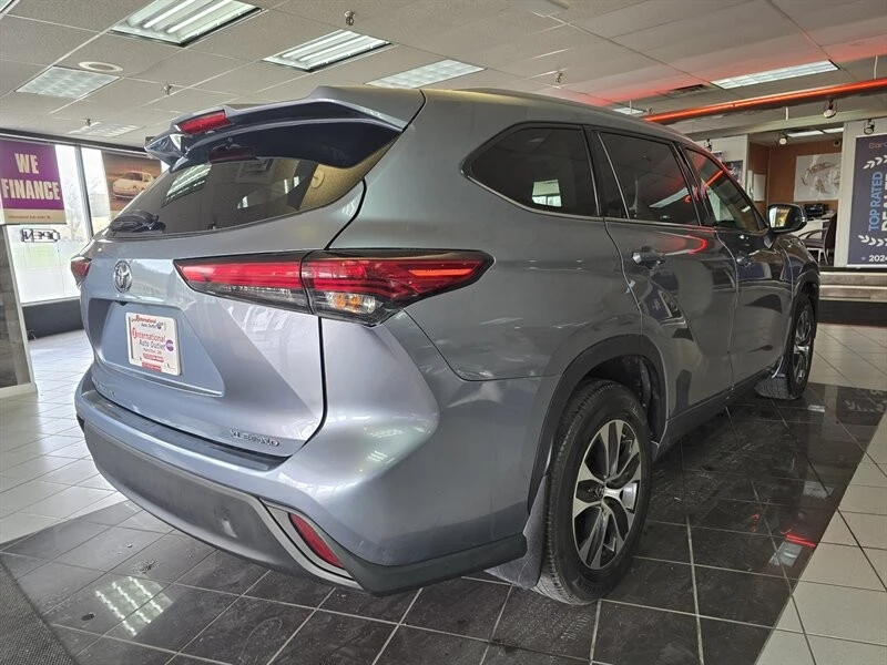 2021 Toyota Highlander - Image 4 of 4