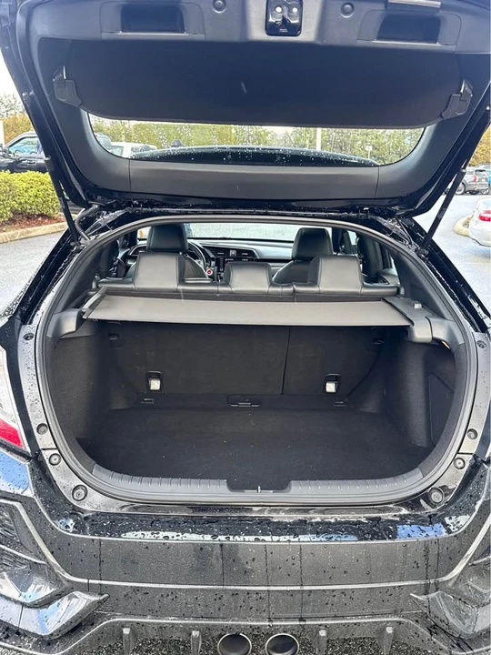 2021 Honda Civic 10th Gen - Image 6 of 12