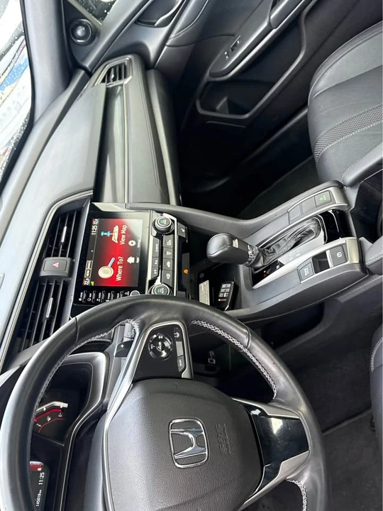 2021 Honda Civic 10th Gen - Image 11 of 12
