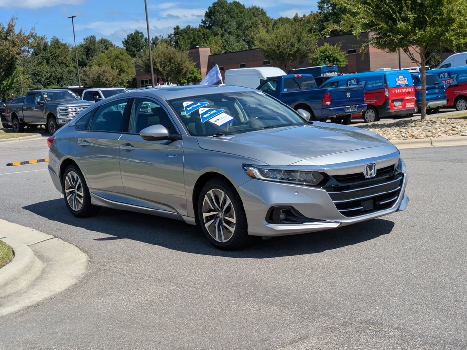 2021 Honda Accord 10th Gen - Image 2 of 12