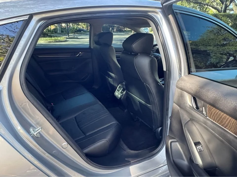 2021 Honda Accord 10th Gen - Image 12 of 15
