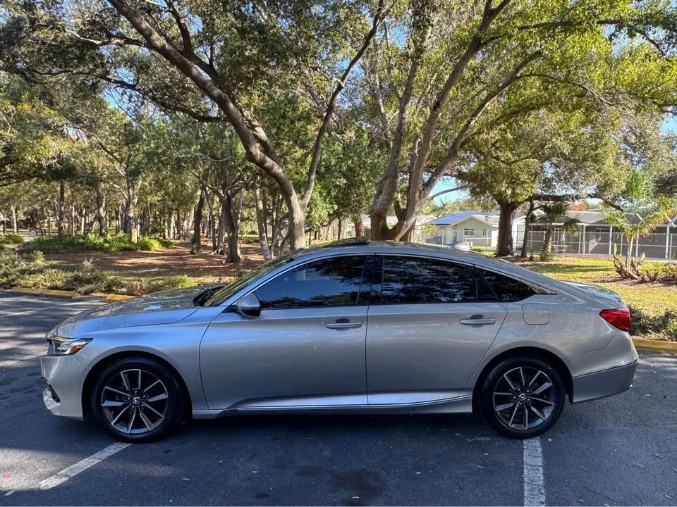 2021 Honda Accord 10th Gen - Image 6 of 15