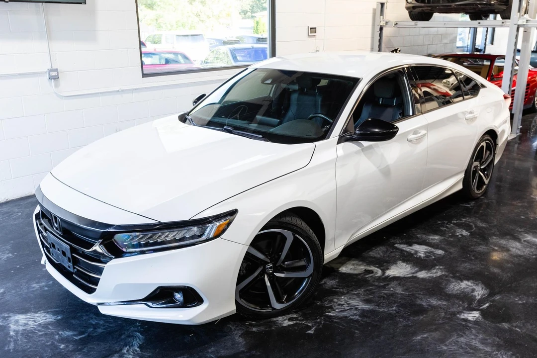 2021 Honda Accord 10th Gen - Image 2 of 12