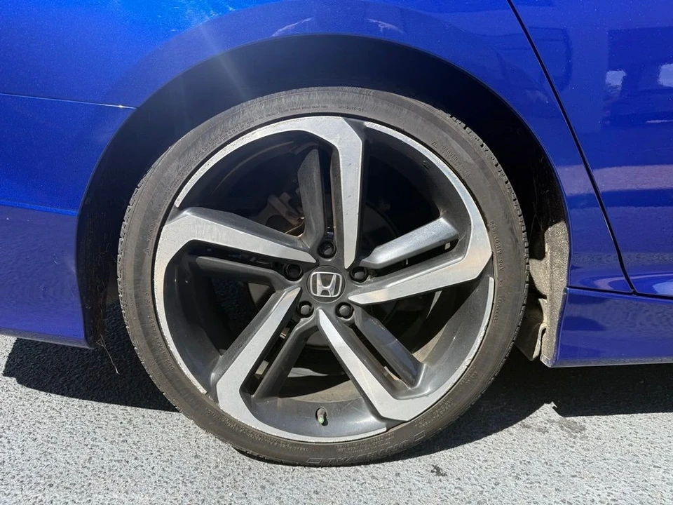 2021 Honda Accord 10th Gen - Image 5 of 12