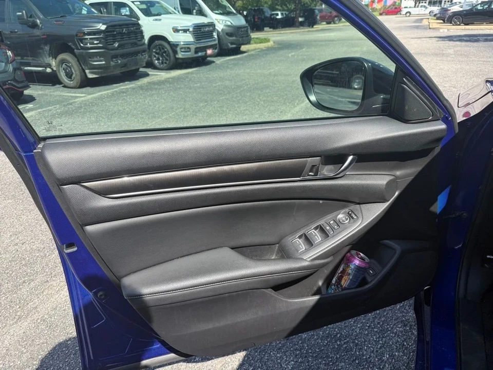 2021 Honda Accord 10th Gen - Image 11 of 12