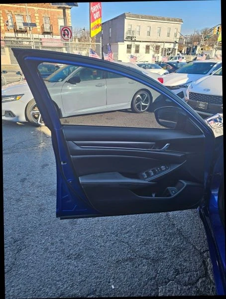 2021 Honda Accord 10th Gen - Image 12 of 12