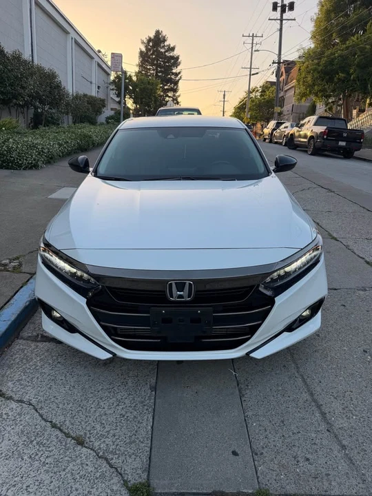 2021 Honda Accord 10th Gen - Image 5 of 20