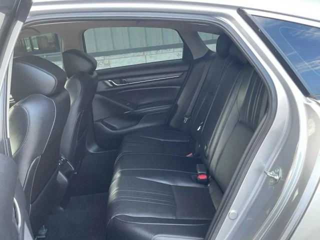 2021 Honda Accord 10th Gen - Image 17 of 21