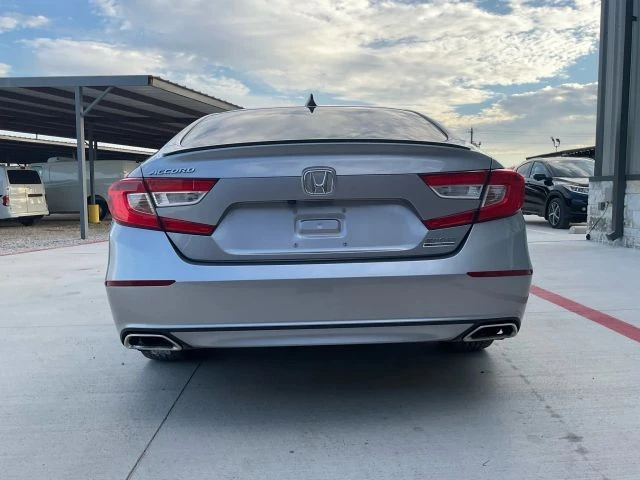 2021 Honda Accord 10th Gen - Image 9 of 21