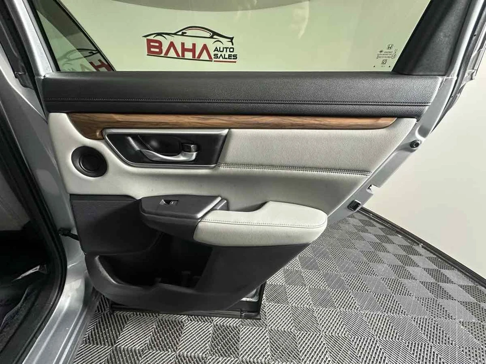 2021 Honda CR-V 5th Gen - Image 18 of 21