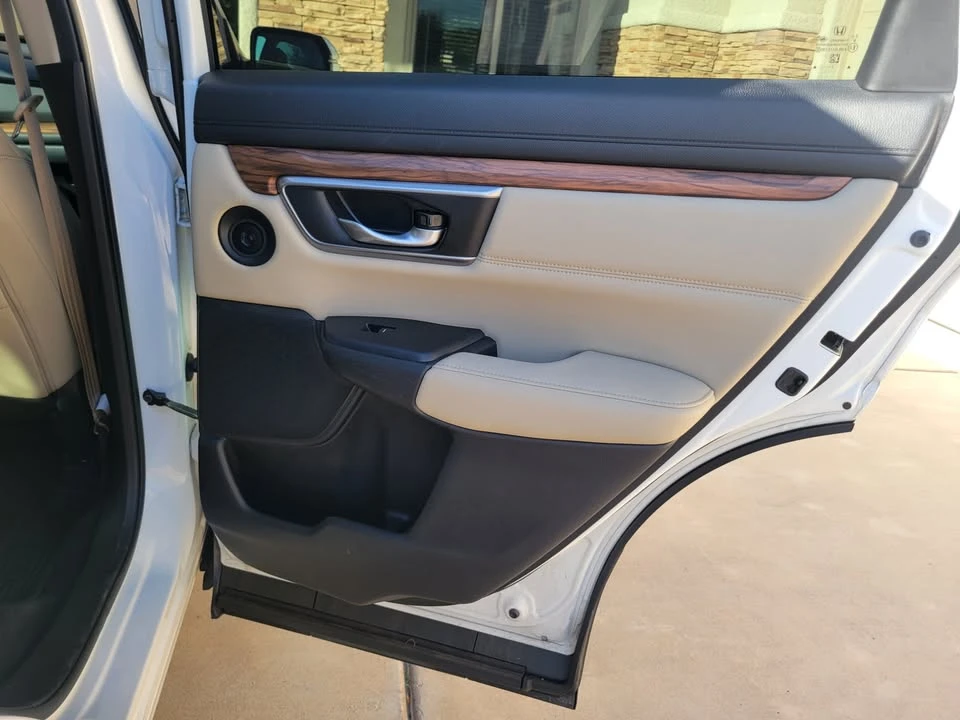2021 Honda CR-V 5th Gen - Image 11 of 18