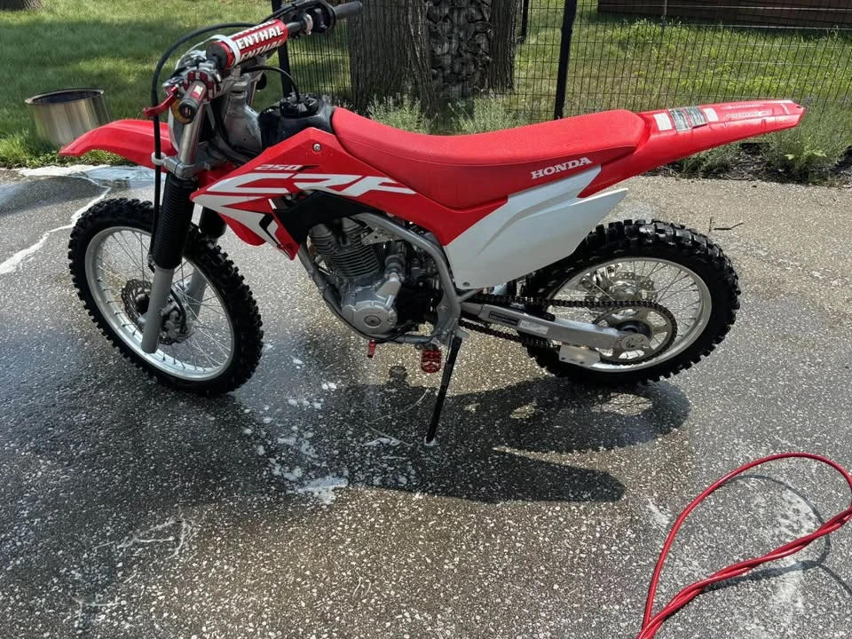 2021 Honda CRF - Image 2 of 10
