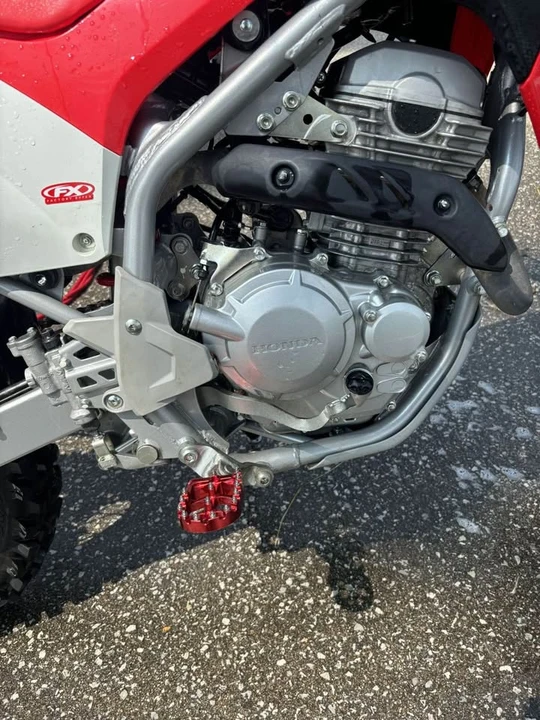 2021 Honda CRF - Image 8 of 10
