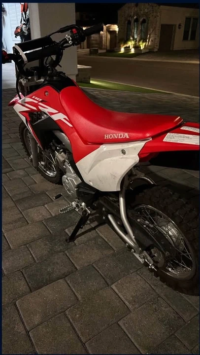 2021 Honda CRF - Image 6 of 8