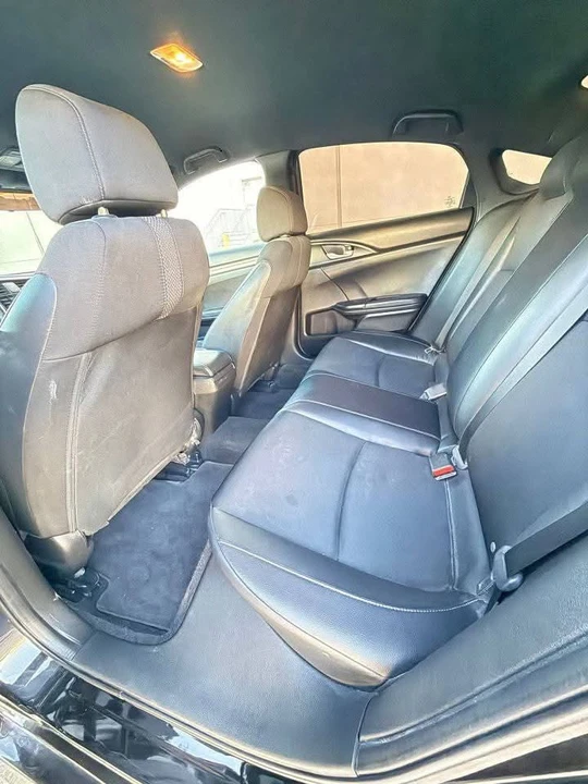 2021 Honda Civic 10th Gen - Image 6 of 7