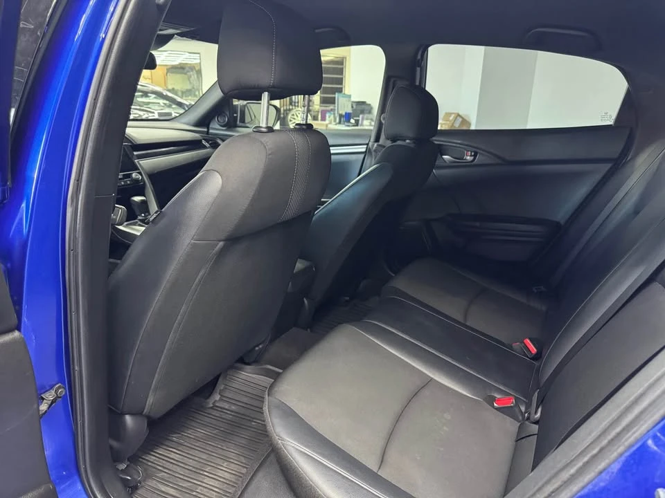 2021 Honda Civic 10th Gen - Image 6 of 10