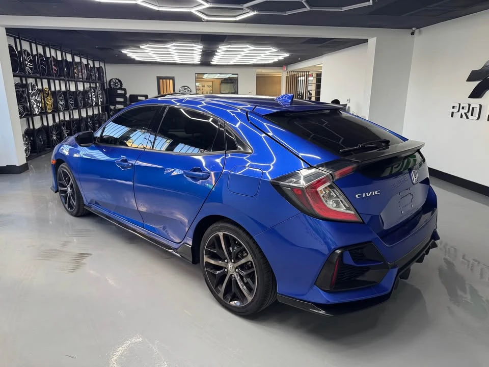 2021 Honda Civic 10th Gen - Image 3 of 10