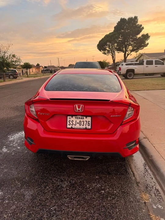 2021 Honda Civic 10th Gen - Image 3 of 5