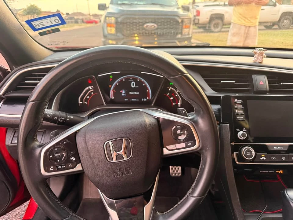 2021 Honda Civic 10th Gen - Image 4 of 5