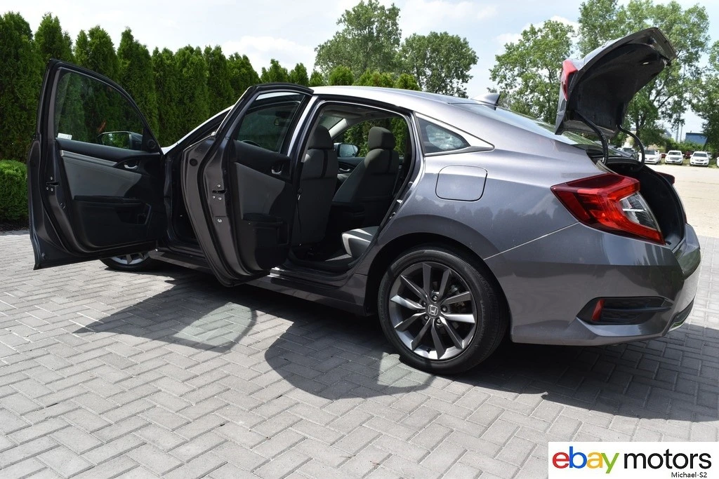 2021 Honda Civic 10th Gen - Image 18 of 24