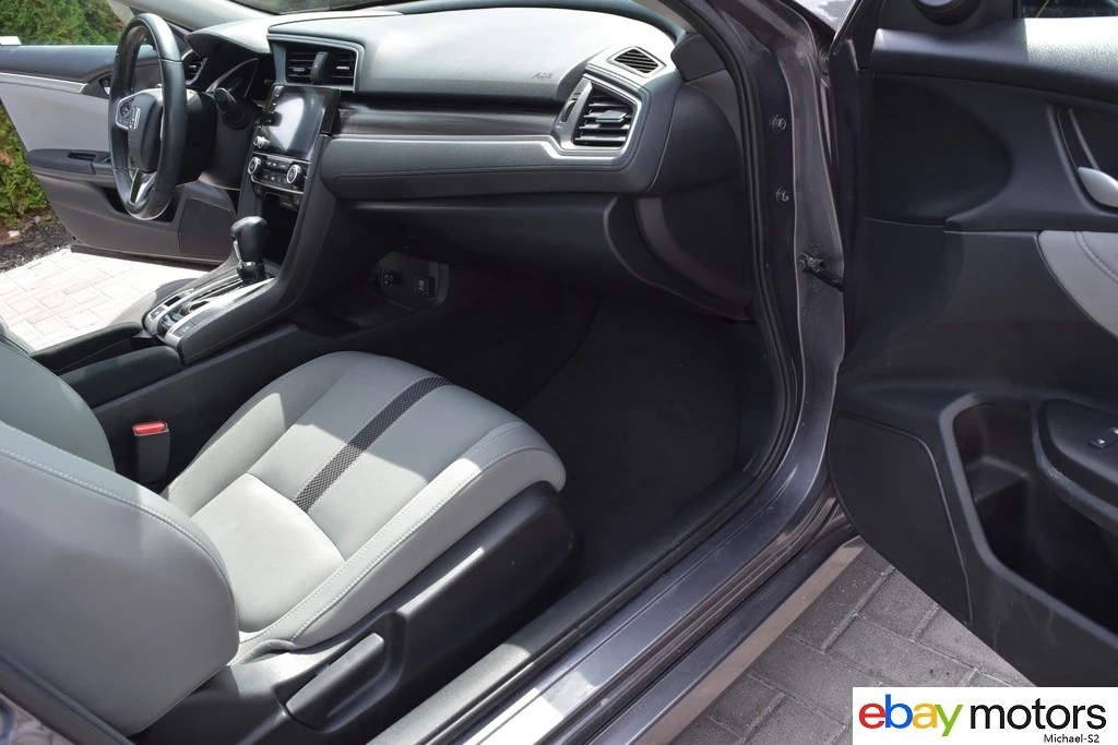 2021 Honda Civic 10th Gen - Image 15 of 24