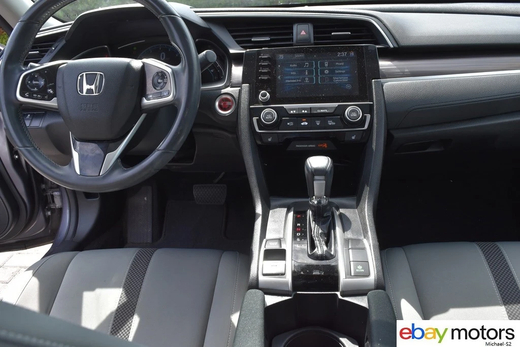 2021 Honda Civic 10th Gen - Image 14 of 24