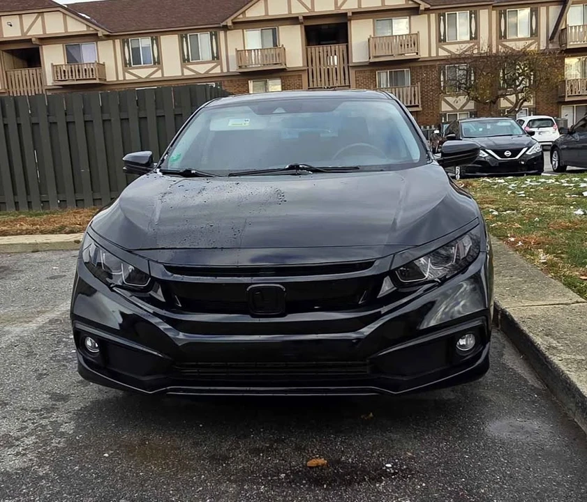 2021 Honda Civic 10th Gen - Image 2 of 10