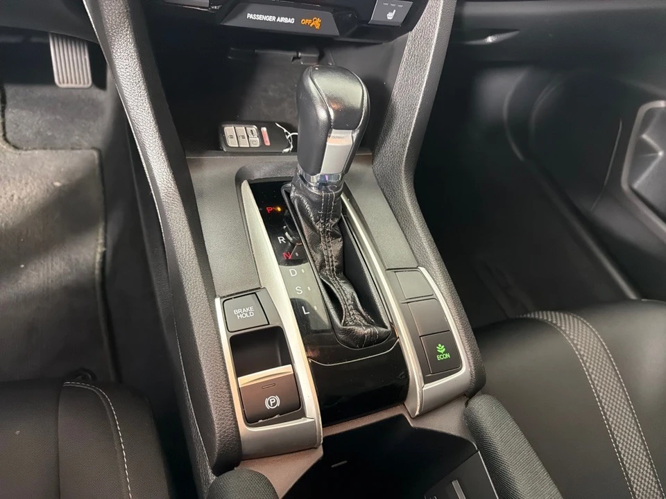 2021 Honda Civic 10th Gen - Image 18 of 26