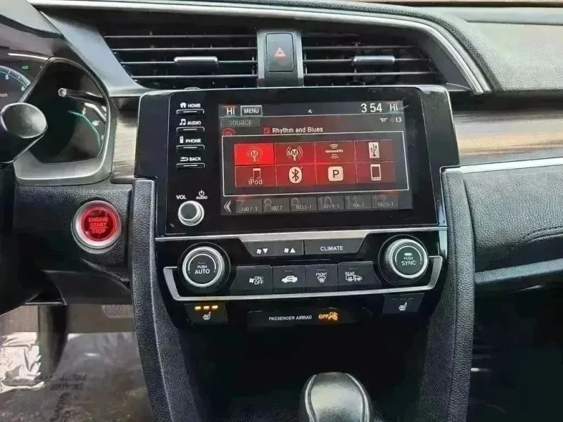 2021 Honda Civic 10th Gen - Image 11 of 12